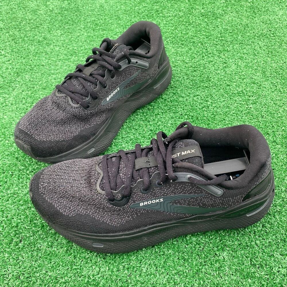 BROOKS GHOST MAX - Women’s Running Shoes - SIZE 8.5